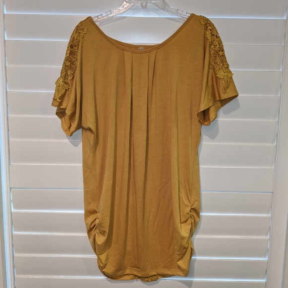 Blouse - Picture 3 of 3